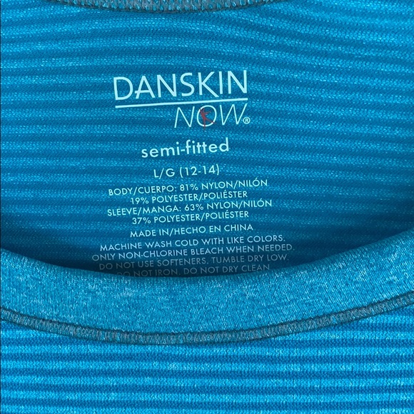 Danskin long sleeve shirt - Picture 2 of 4